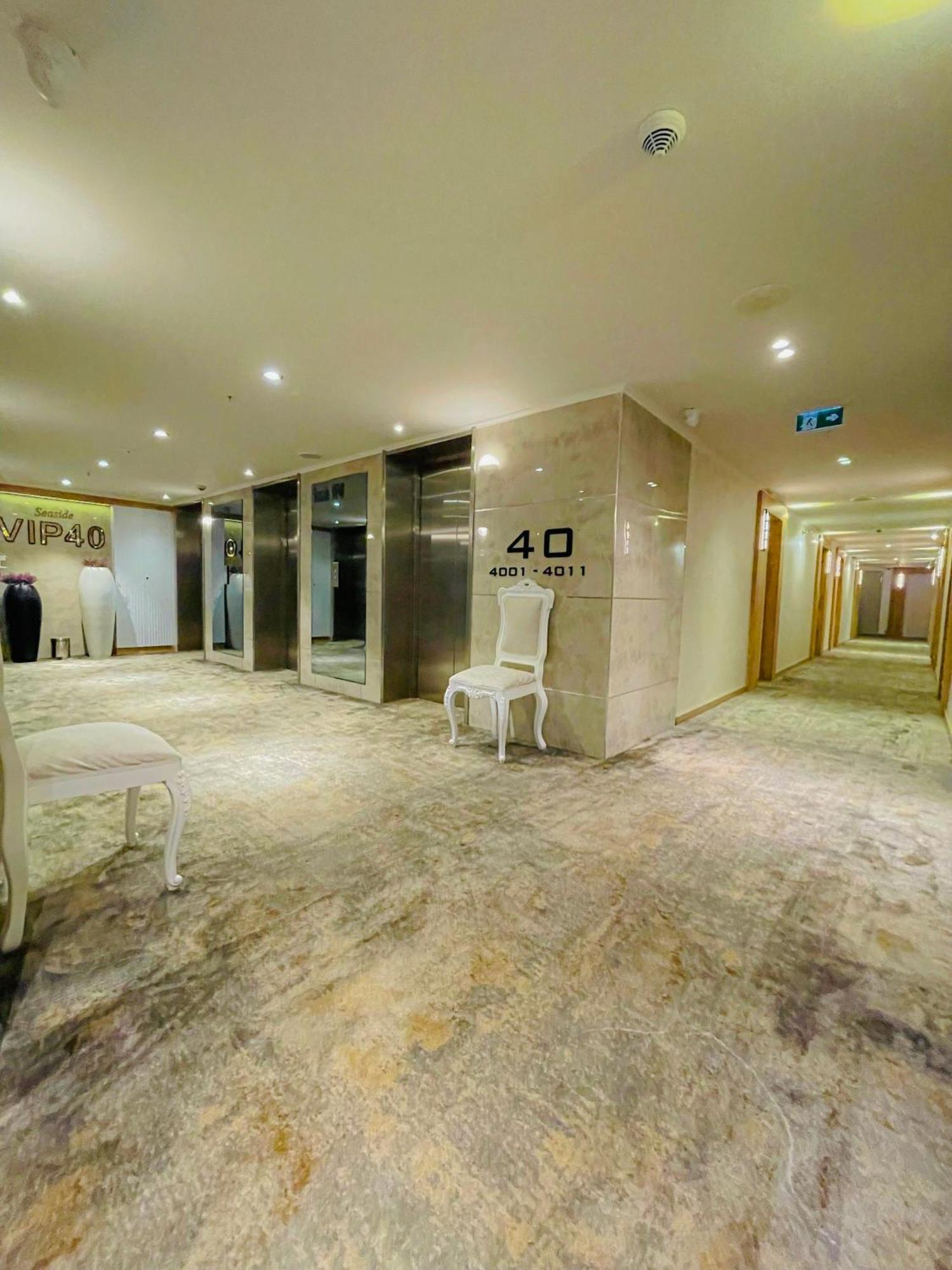 Luxury Batumi Hotel Exterior photo