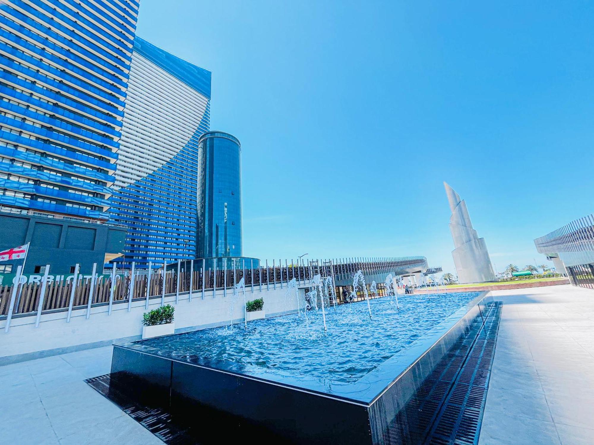Luxury Batumi Hotel Exterior photo